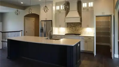 Paved Stone Kitchen — Kitchen Remodeling project by Mid Missouri Kitchen & Bath