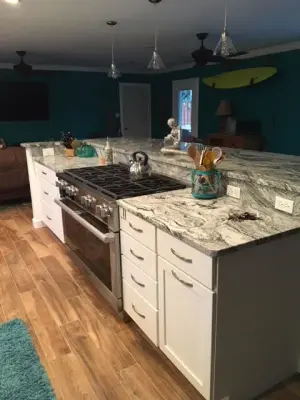 Yorktowne Cabinetry - Cocoa Beach Kitchen — Kitchen Remodeling project by Apollo Kitchen & Bath