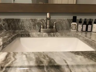 Columbia Restrooms by Whitney Garrett / Kenwood Kitchens