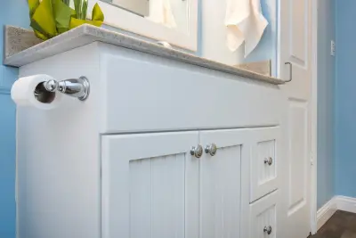 Columbus, Ohio Bathroom Renovation by Simple Bath & Simple Kitchen