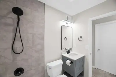 Fast Bath Makeover - Bathroom Remodeling in Columbus, OH