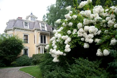 Jean Brooks Landscapes - Patio Design & Installation in Cambridge, MA