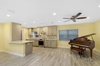 Laura Scott - S & W Kitchens - Custom Cabinets & Cabinetry in Melbourne, FL