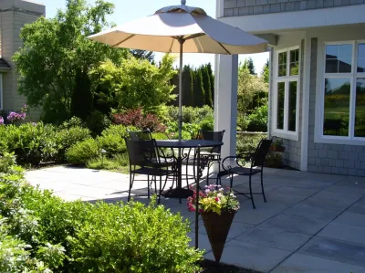 Jeffrey B. Glander & Associates - Landscape Design in Olympia, WA