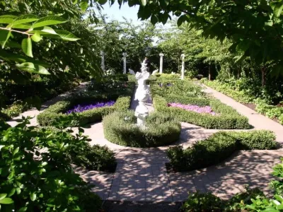 Italian Garden and Hardscape — Landscape Design project by Jeffrey B. Glander & Associates
