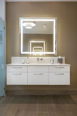 Modern North Kansas City Main Bathroom by Kitchen Studio: Kansas City