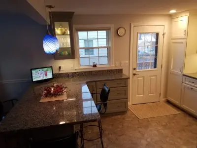 Interstate Custom Kitchen & Bath INC. - Countertop Installation Services in Chicopee, MA