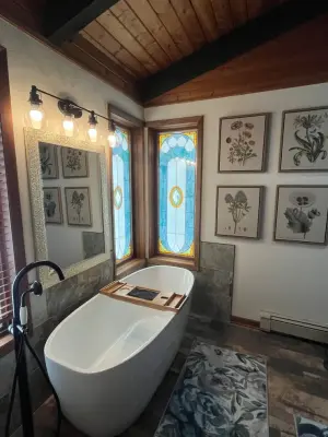 AM9 Tile and Interior Inc - Flooring Installation Services in Greeley, CO