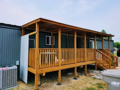 Dantes Contracting and Construction - Flooring Installation Services in Veneta, OR