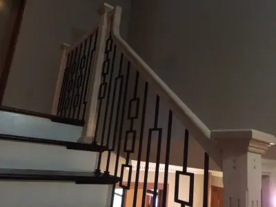 Bespoke Staircase by HM Remodeling