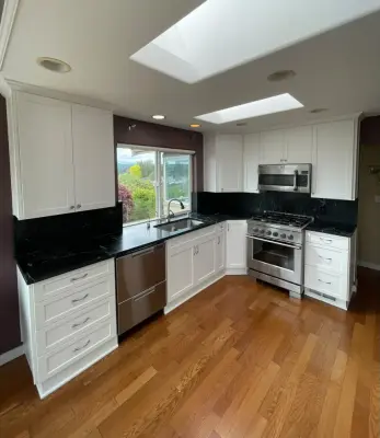 Emerald City Custom Cabinets - Tile & Stone Installation Services in Kent, WA