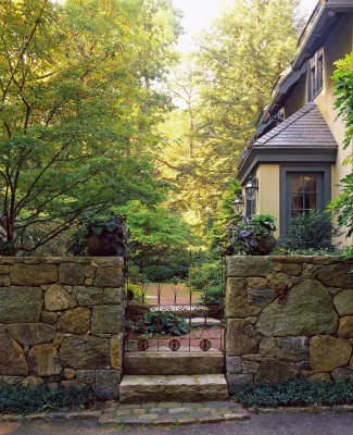 Rustic Landscape Design for a Tuscan-Inspired Hunting Lodge — Landscape Design project by Julie Moir Messervy Design Studio (JMMDS)