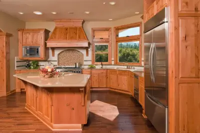 HISTORIC YOSEMITE TRAIL by Custom Design Construction & Interiors Inc.