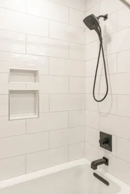 Warren Double Bathroom Renovation by Lincorp / Borchert