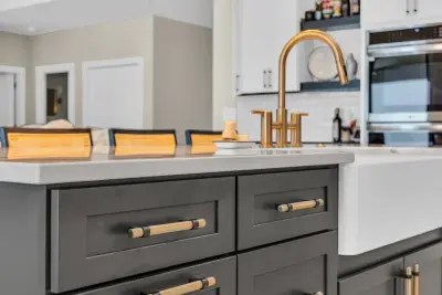 Eagle Point Culinary Storage by Anna Kennedy With MBS Interiors