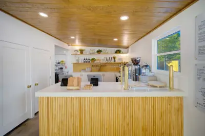 Welcome Home / Destin Discount Granite & Cabinets - Countertop Installation Services in Destin, FL