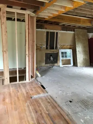R&R Flooring & Home Improvement - Tile & Stone Installation Services in Olathe, KS