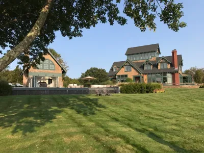 Katherine Field and Associates - Garden Remodeling in Newport, RI
