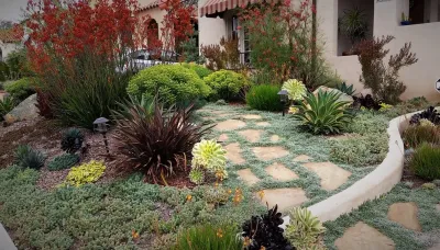 Historic Mission Hills — Landscape Design project by Kathy Henry Exterior Design in San Diego