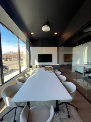 1775 N Clybourn Ave. Lincoln Park Commercial Design | Berkshire Hathaway by Cabanilla Design Collective