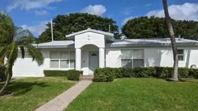 Casita Palma Design and Construction, LLC - Kitchen Remodeling in Lake Worth, FL