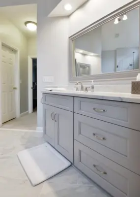 Bathroom 4 (Fabuwood Cabinets) by Kitchens, Baths & Beyond