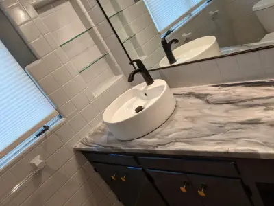 Al's Restoration LLC - Flooring Installation Services in Carmi, IL