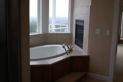 Sweatman-Young, Inc. - Bathroom Remodeling in Bonney Lake, WA