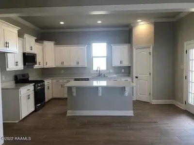 PWW - Countertop Installation Services in Lafayette, LA