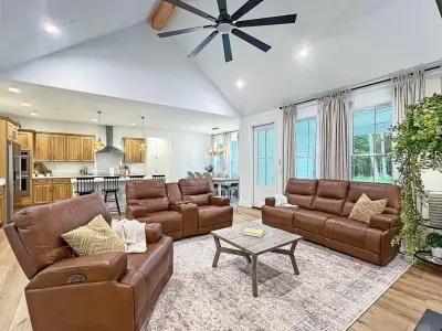 Lanham Bespoke Residence by Bay To Beach Builders