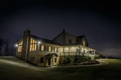 Earl Weaver Contractors LLC - Electrical Services in Lebanon, PA