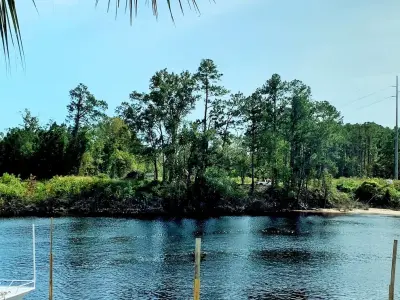 Waterside Lot 21 by Rowe Ventures Custom Homes