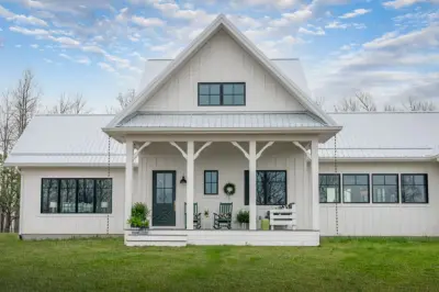 B-K Construction Company, LLC - Garage Door Installation & Repair in Mills River, NC