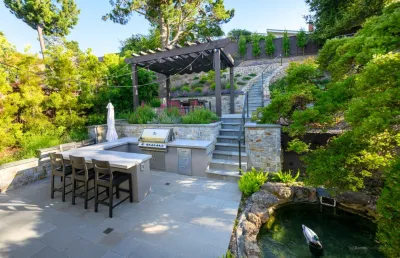 Resort Living in Belmont Hills by Kristen Rudger Landscape Design