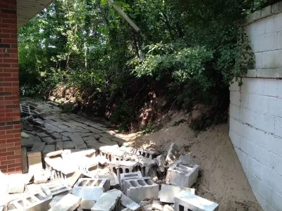 Retaining Wall Rebuild - South Bend by Kuert Outdoor Living