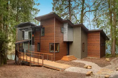 Six Degrees Construction - Flooring Installation Services in Eugene, OR