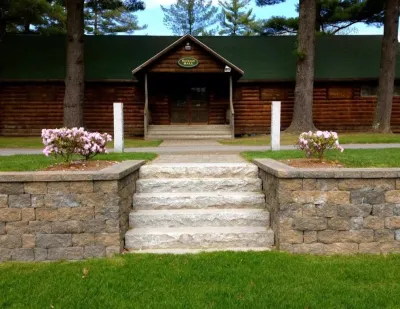 Lakeside Landscape - Retaining Wall Construction in Belgrade, ME
