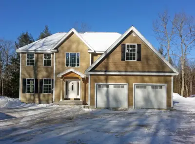 Contemporary Colonial Residence in Dunbarton, NH — Custom Home Builders project by Tarkka Homes INC