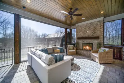 Franklin Contemporary Farmhouse — Custom Home Builders project by Southern Hills Construction