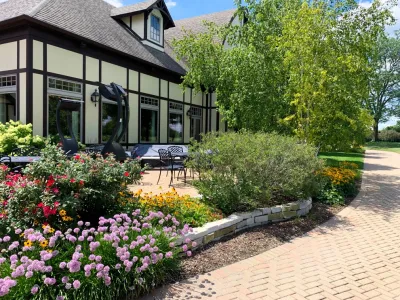 Landarch Systems, Inc. - Landscape Design in Vernon Hills, IL