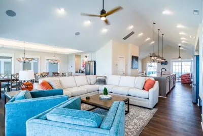 Nags Head • Opulent Seaside • Atlantic Zephyr by SAGA Realty & Construction