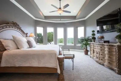 Hill Country Residence in New Braunfels by Evolutionary Homes