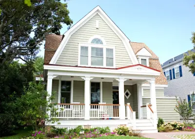 Timeless Seaside — Custom Home Builders project by Bowman Walker Construction