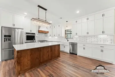 Lilley Construction - Flooring Installation Services in Livingston, TX