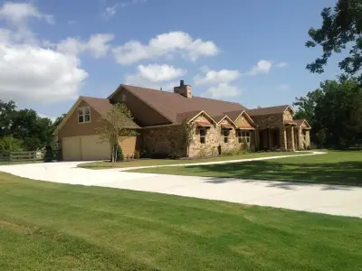 Fulshear Bespoke Residence — Custom Home Builders project by Arrow Custom Homes, Inc.