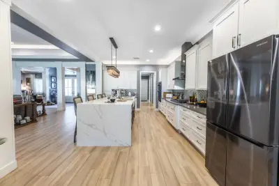 Pannett Residence #2 by McCloskey Homes Inc by McCloskey Homes Inc