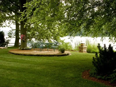 Stone terrace — Landscape Design project by Landscape Workshop in Louisville