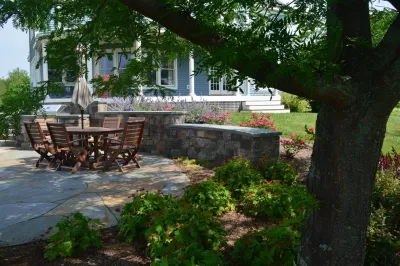 Landshapes - Retaining Wall Construction in Richmond, VT