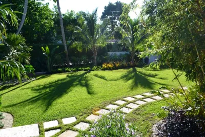 Coconut Grove Project — Landscape Design project by LandStudio