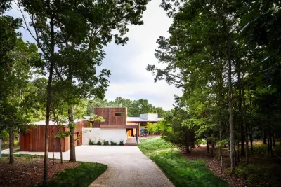 Water Mill Residence — Landscape Design project by Landstylist: Landscape Design Ideas, Curated. in Water Mill